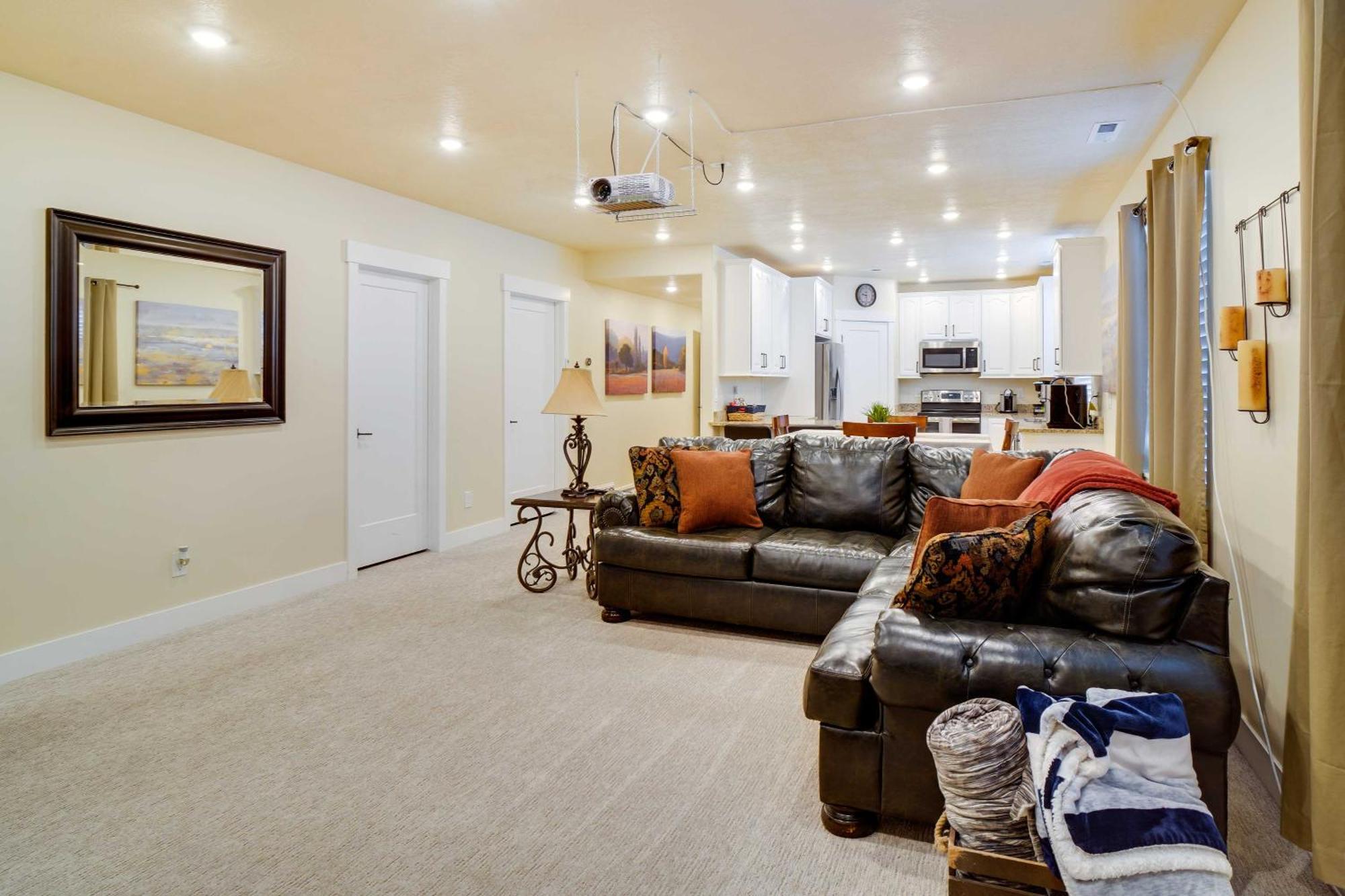 Contemporary Home With Grill Near Utah Lake! Saratoga Springs エクステリア 写真